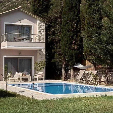 Avesta Private Niovi Λευκάδα